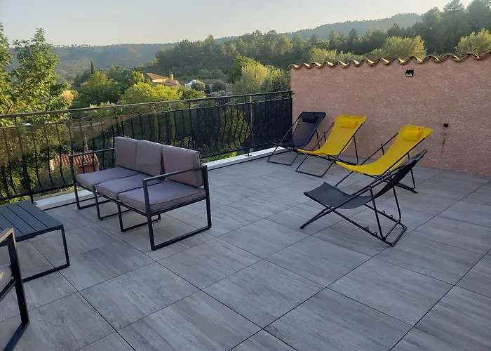 Les Claux Des Oliviers